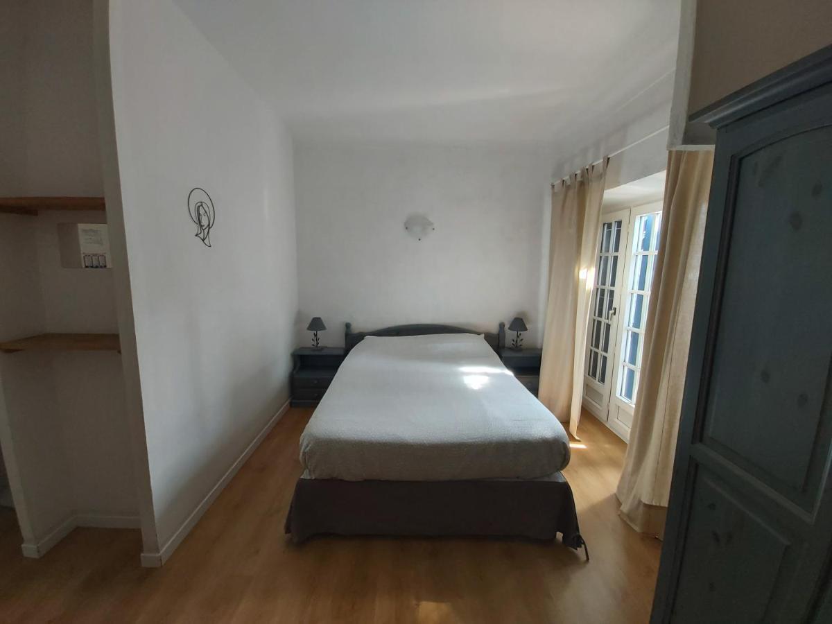 Hotel - Gites "U Pozzu" Евіса Екстер'єр фото