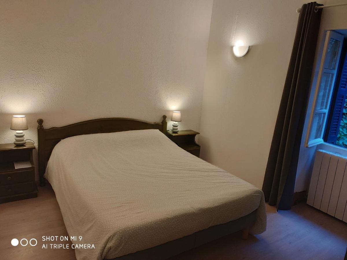Hotel - Gites "U Pozzu" Евіса Екстер'єр фото